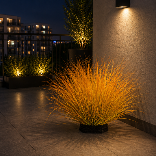 Umelá rastlina zakrivený krík cibuľovej trávy, 38 cm, stredná hustota, žltá a oranžová, bez črepníka