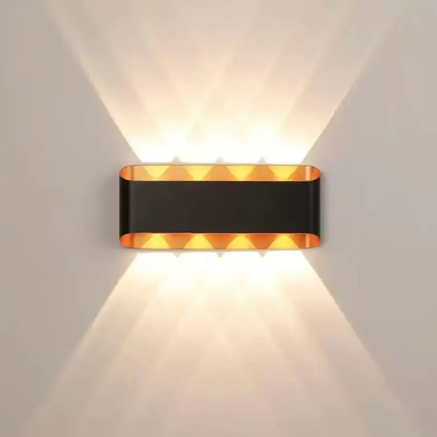 Aplikujte vonkajšie LED LED Elliot 8W Black Gold