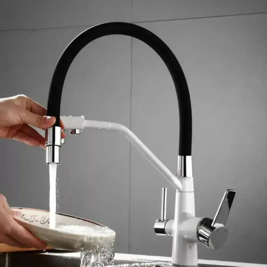 Kuchynská batéria, sanitárna mosadz, biela, OD/2072