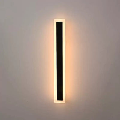 Vonkajšie nástenné LED svietidlo Mack, dĺžka 60 cm, 8 W, IP65, kovové, lineárne, čierne