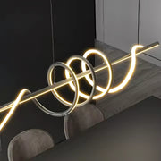 LED luster zavesený s diaľkovým ovládaním stuhy, 66 W, nastaviteľná výška, studené/horúce/neutrálne svetlo, nestabilné, čierne