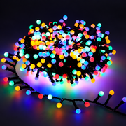 Mini guličky Lineárna vianočná inštalácia, viacfarebné svetlo, 1000 cm, 300 LED, IP44