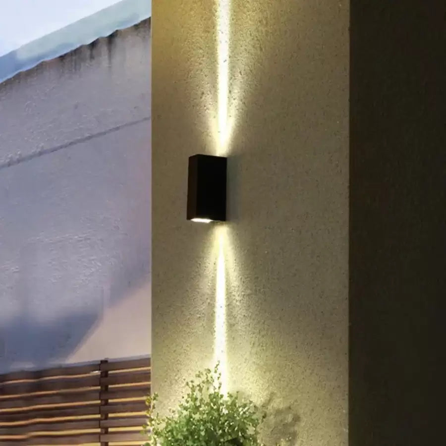 Aplikujte LED vonkajšie cely Celsis 6W čierne