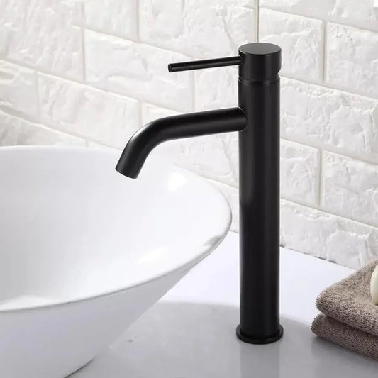 Batéria Washbasin High Mono -Commanda Ceramic Cabtridge Čierne sanitárne fakty a upevňovacia súprava zahŕňala 7527H