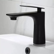 Batéria Washbasin, sanitárna mosadz, čierna, CF2025